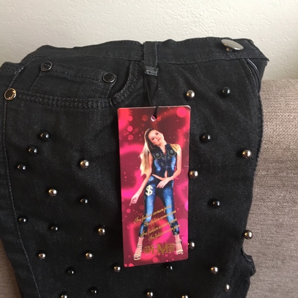 Jeans - Picture 2 of 12